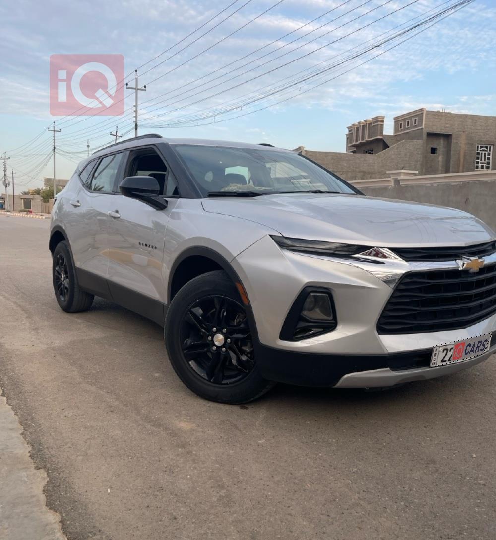 شێڤرۆلێت بلایزەر